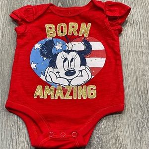Disney Minnie Mouse Flag Heart Born Amazing 0-3 month OC11